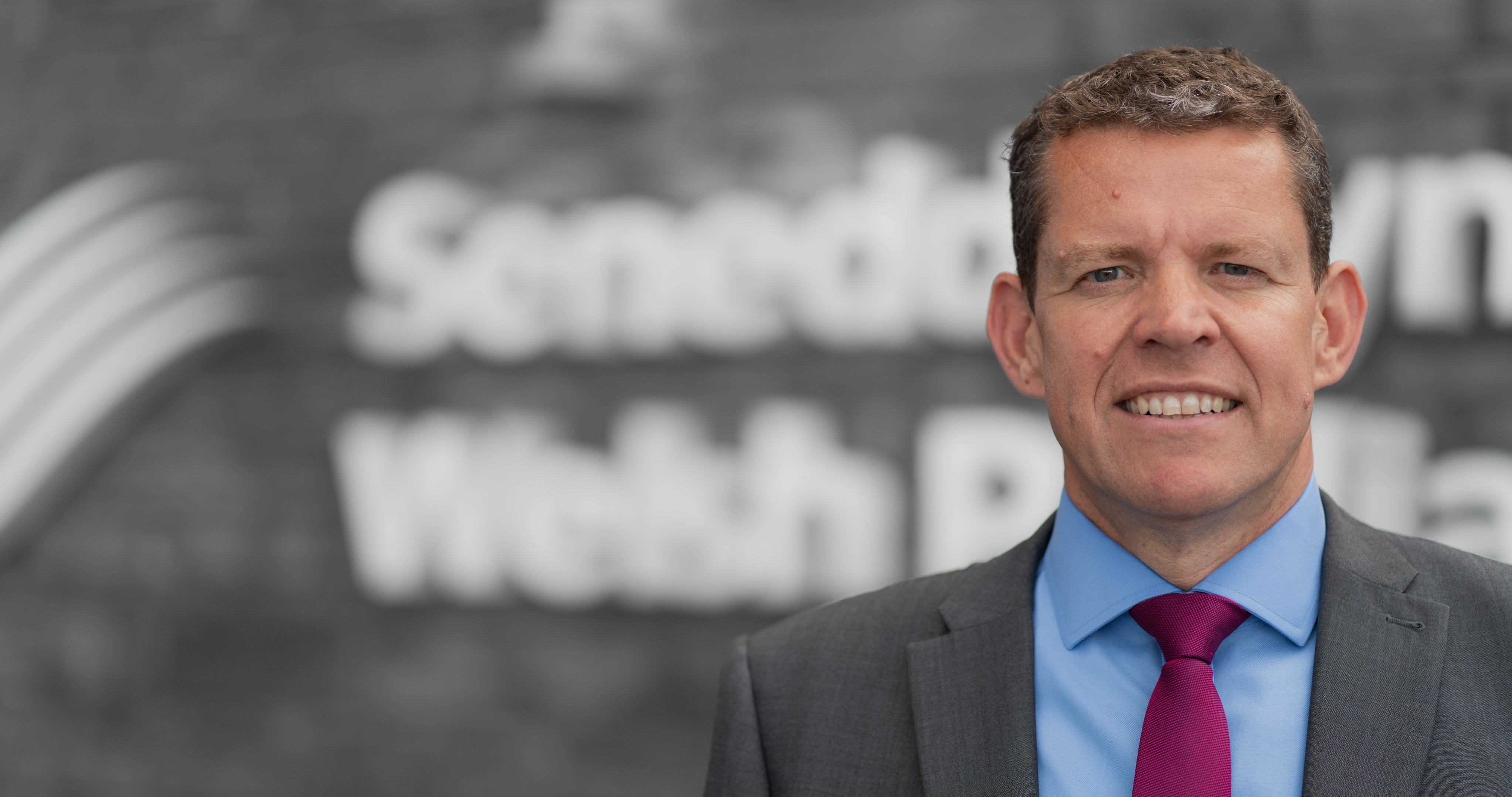 Rhun ap Iorwerth AS, arweinydd Plaid Cymru