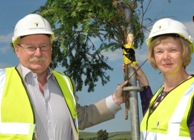 Professor Wayne Powell, Director of IBERS, and Vice-Chancellor Professor April McMahon at the topping out ceremony.