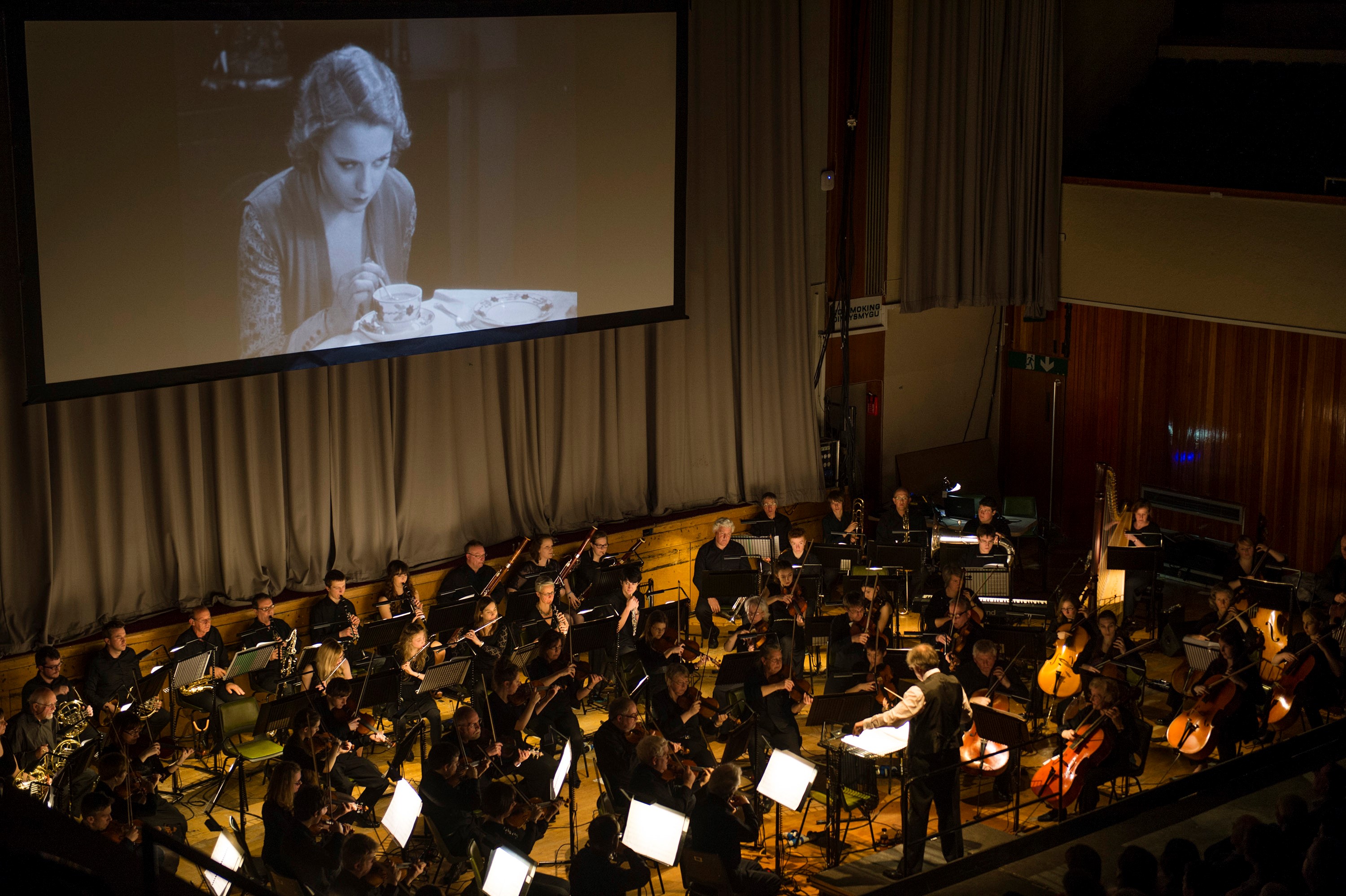 Philomusica performing Neil’s score to accompany a screening of Hitchcock’s thriller Blackmail at Aberystwyth Arts Centre in 2014. Photo credit: Keith Morris