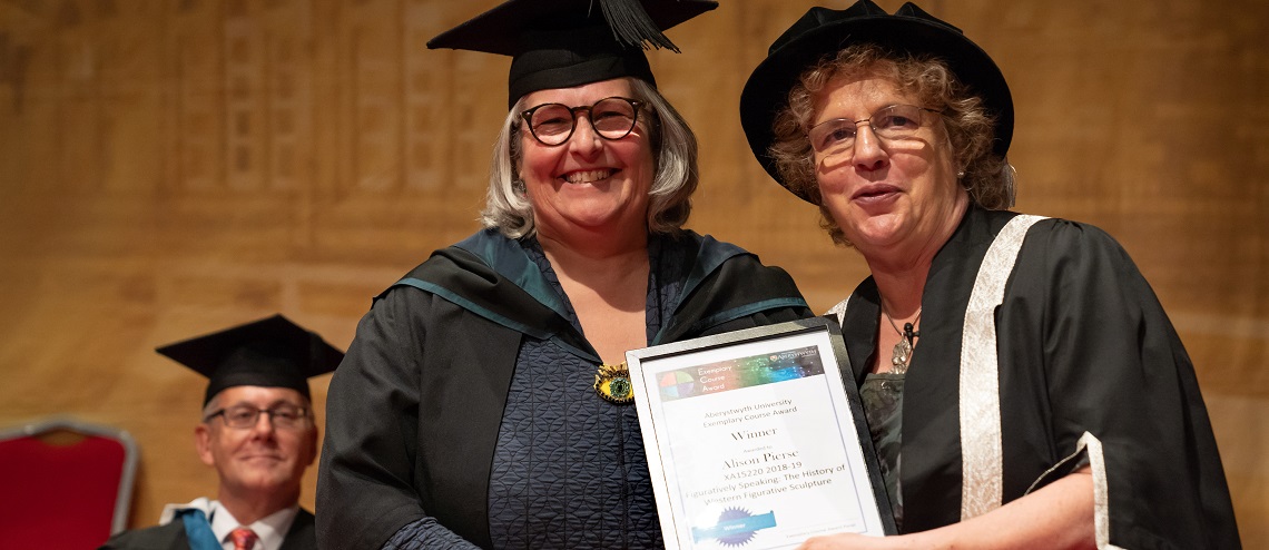Alison Pierse from Lifelong Learning receiving her Exemplary Course Awards 2018-19 winners certificate during Graduation Week 2019.