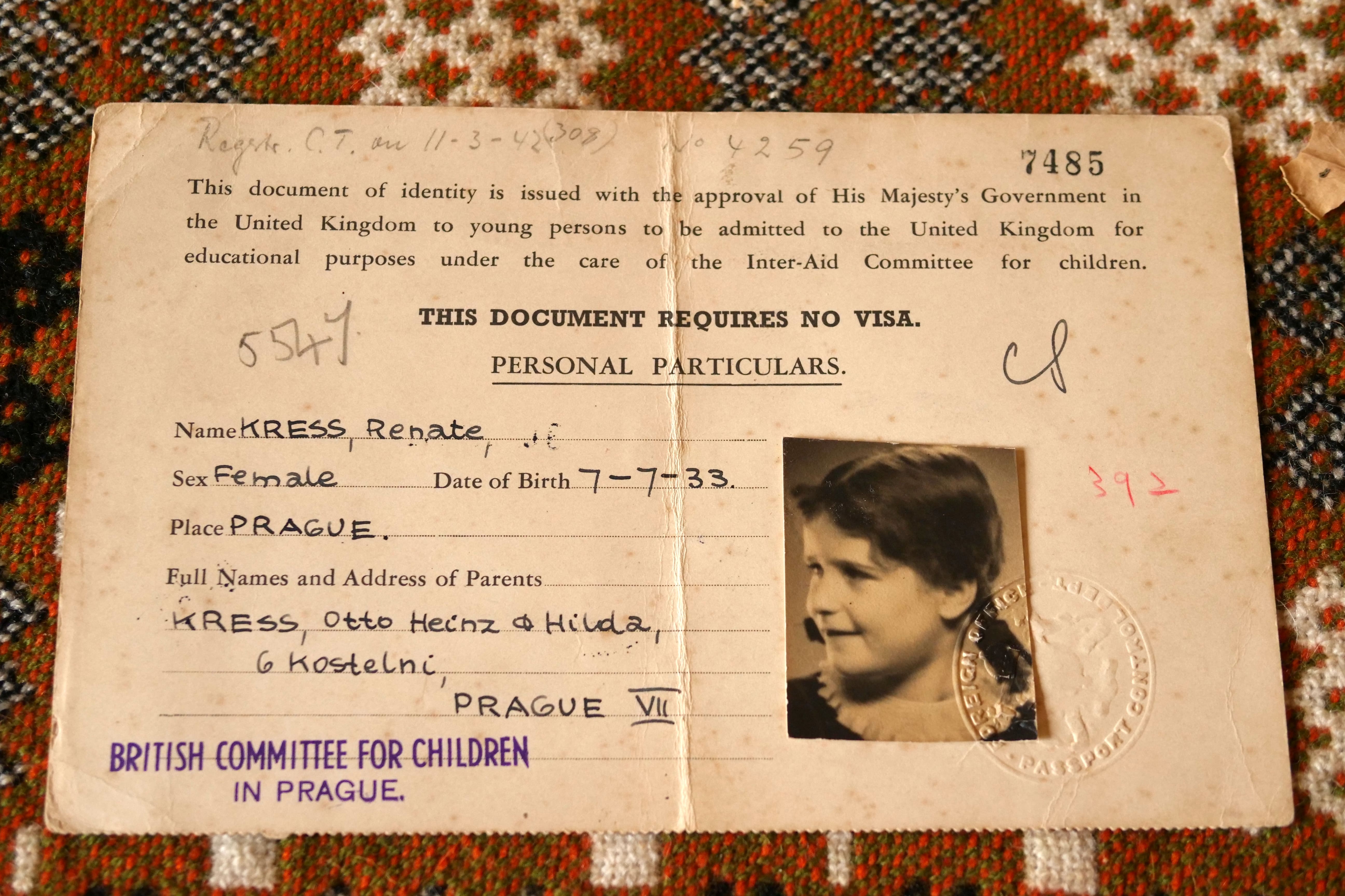 Identification card of Renate Collins for her journey on Kindertransport in 1939 Photo: (c) Amy Daniel